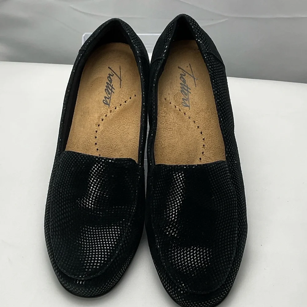 Trotters Black Jenn Mini Dots Loafers Women’s 5.5 #0226‎